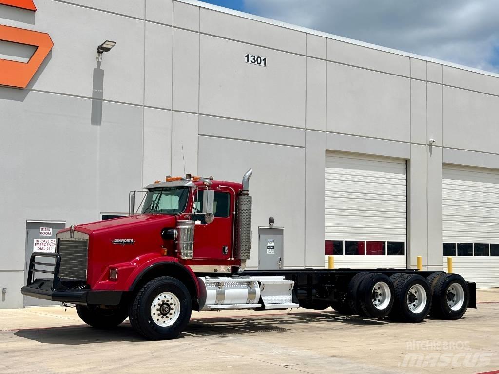 Kenworth T 800 Prime Movers