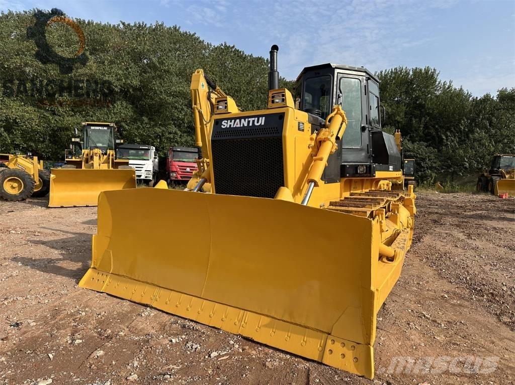 Shantui SD22 Crawler dozers
