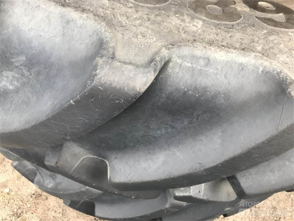 Mitas 680/80R42 Tyres, wheels and rims