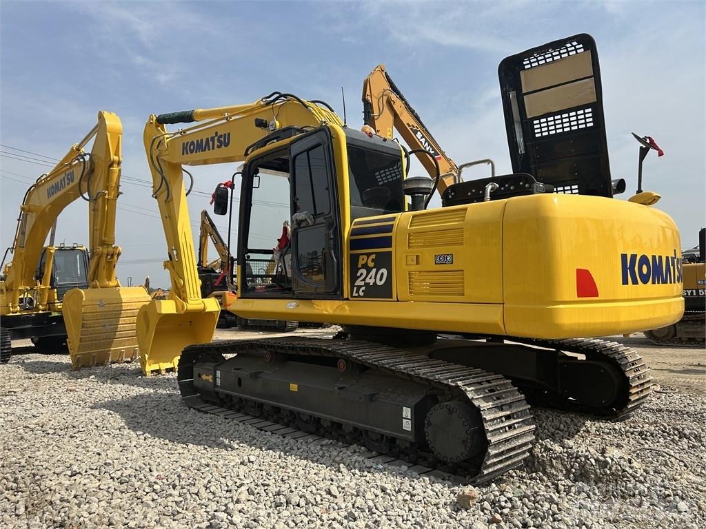 Komatsu PC 240 Crawler excavators