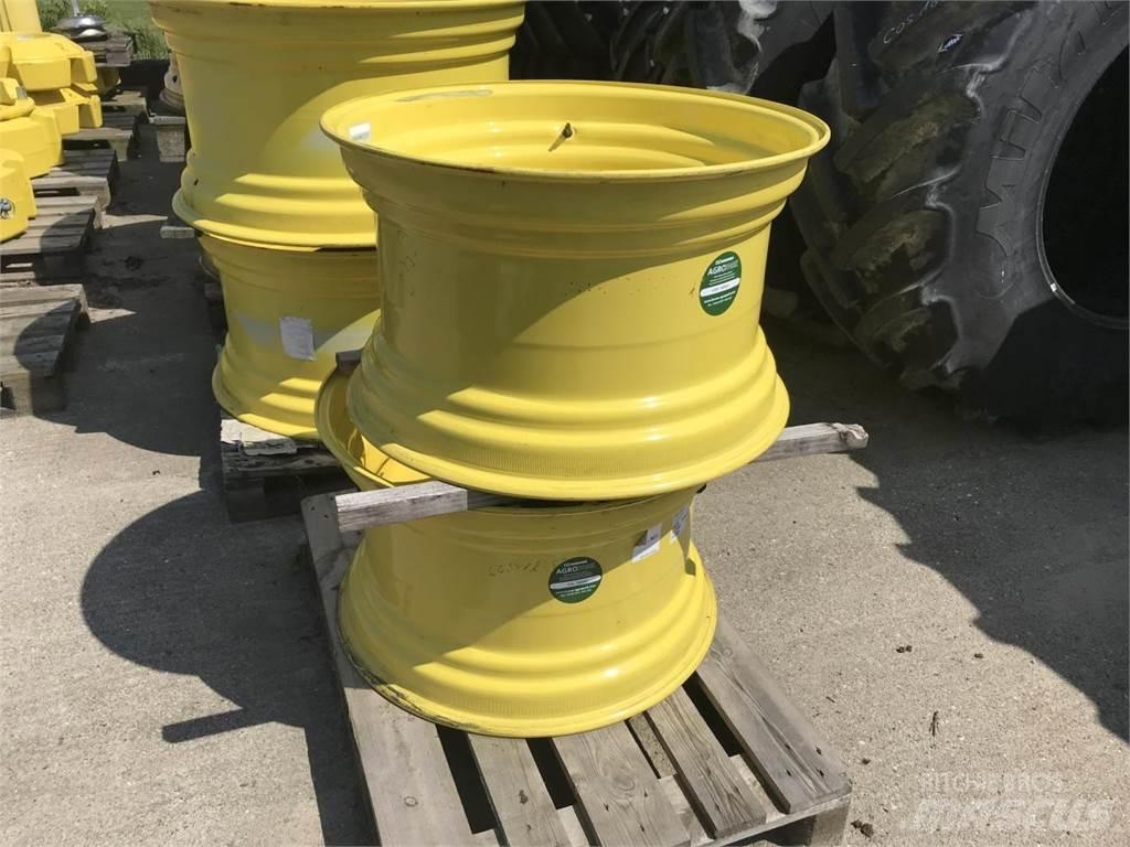 John Deere 18x30 Tyres, wheels and rims