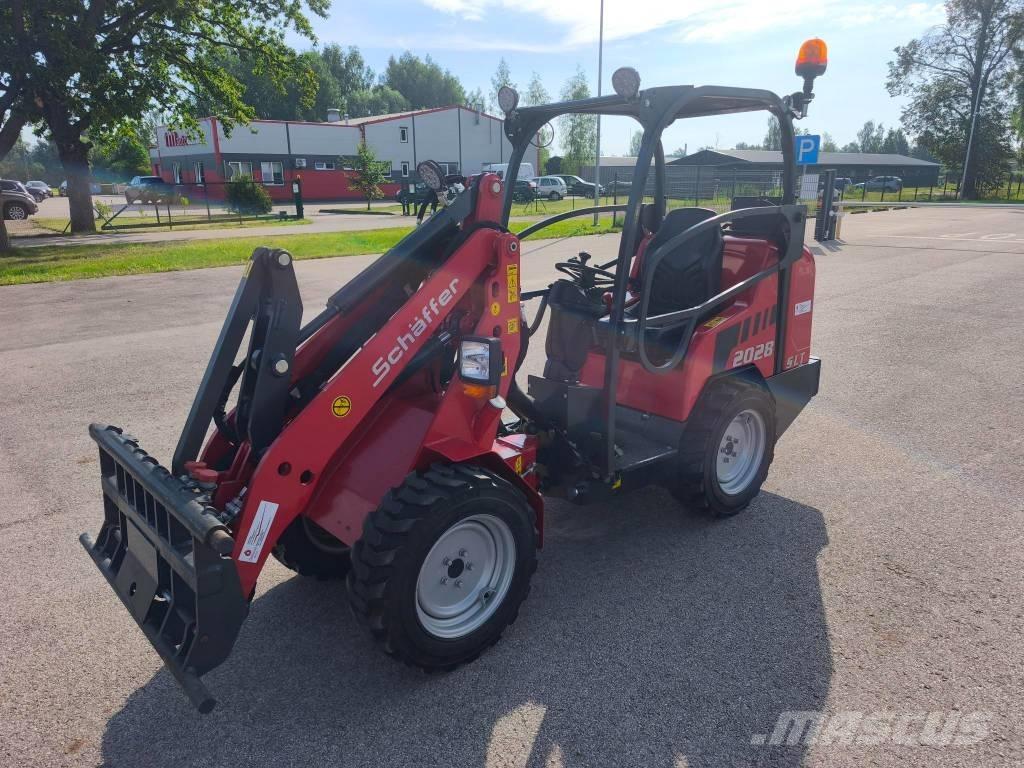 Schäffer 2028 SLT Multi-purpose loaders
