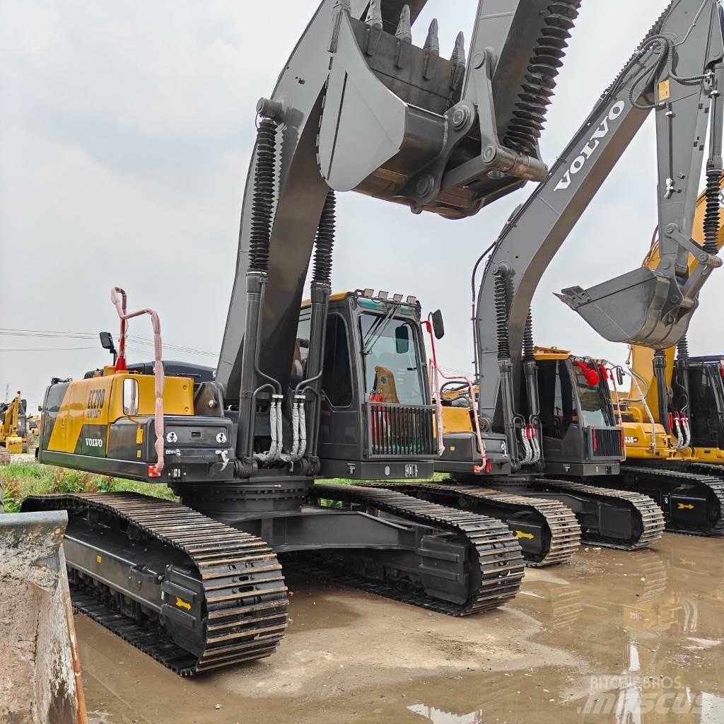 Volvo 290D Crawler excavators