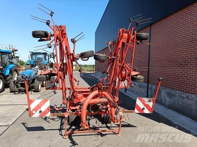 Kuhn GF8501 MHO Rakes and tedders
