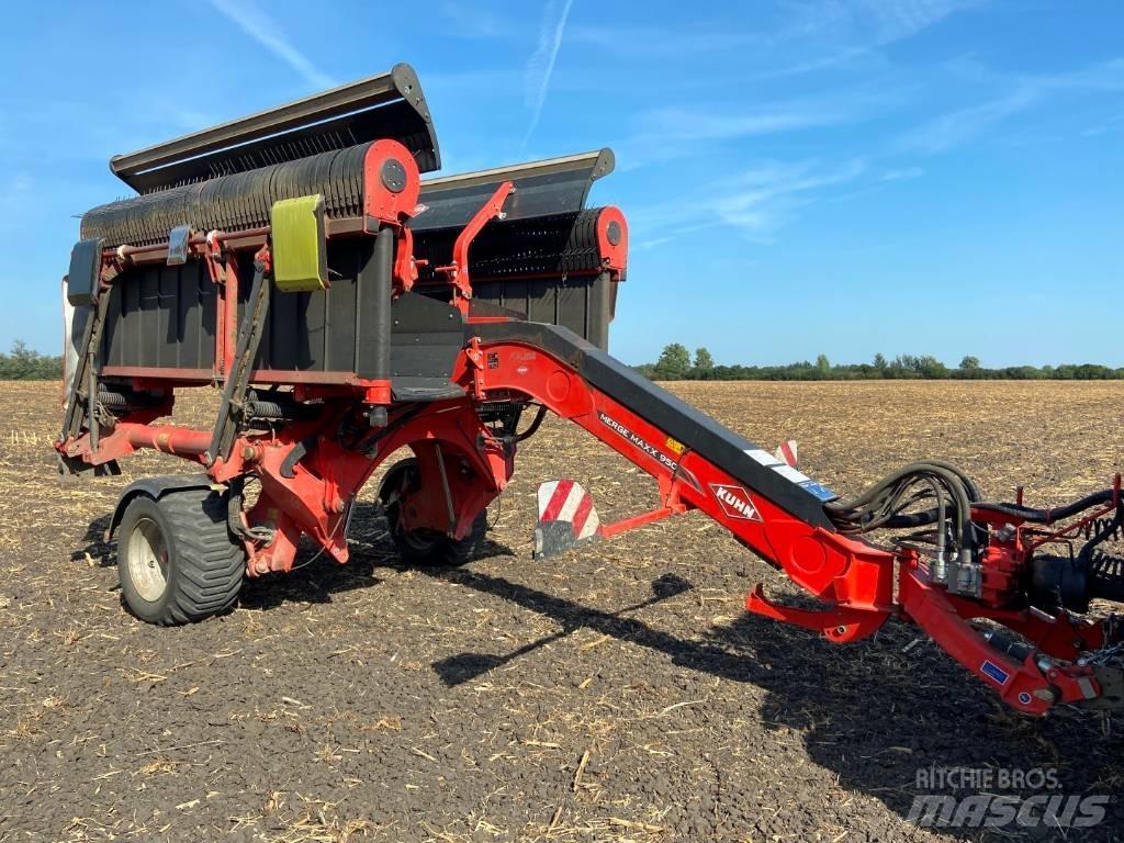 Kuhn Merge Maxx 950 Windrowers