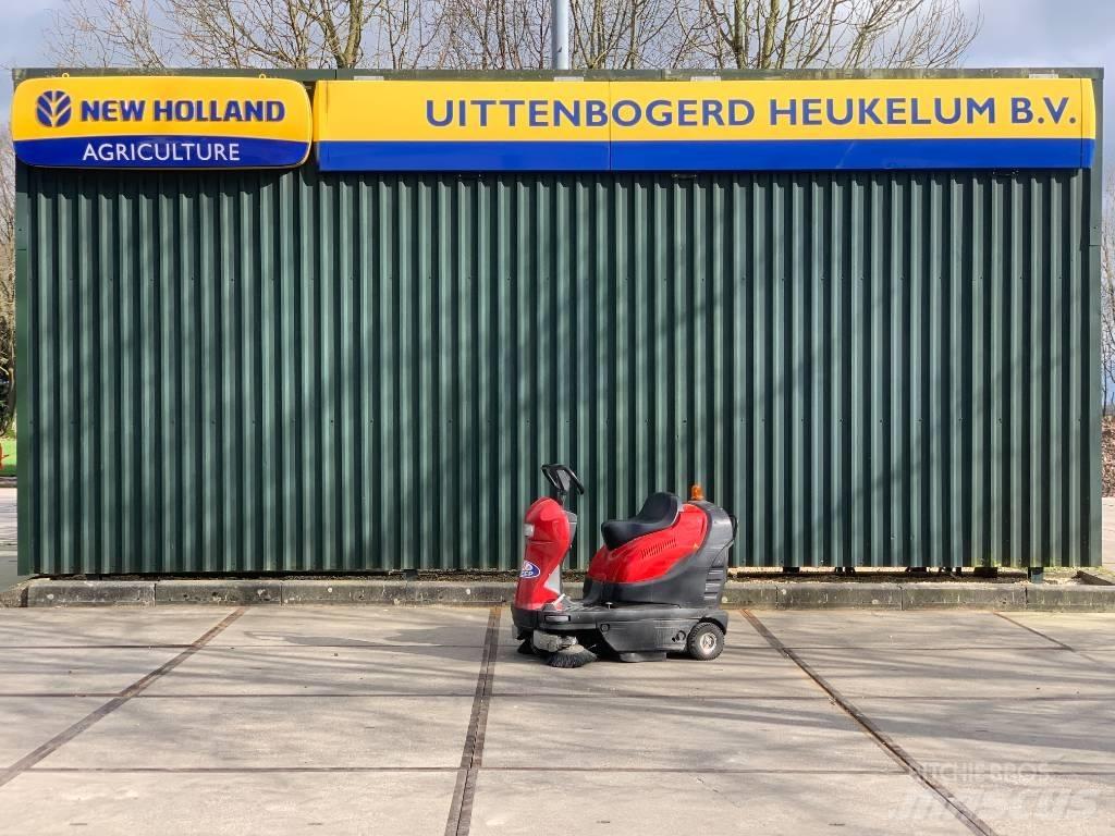  Sweep 1050E Sweepers