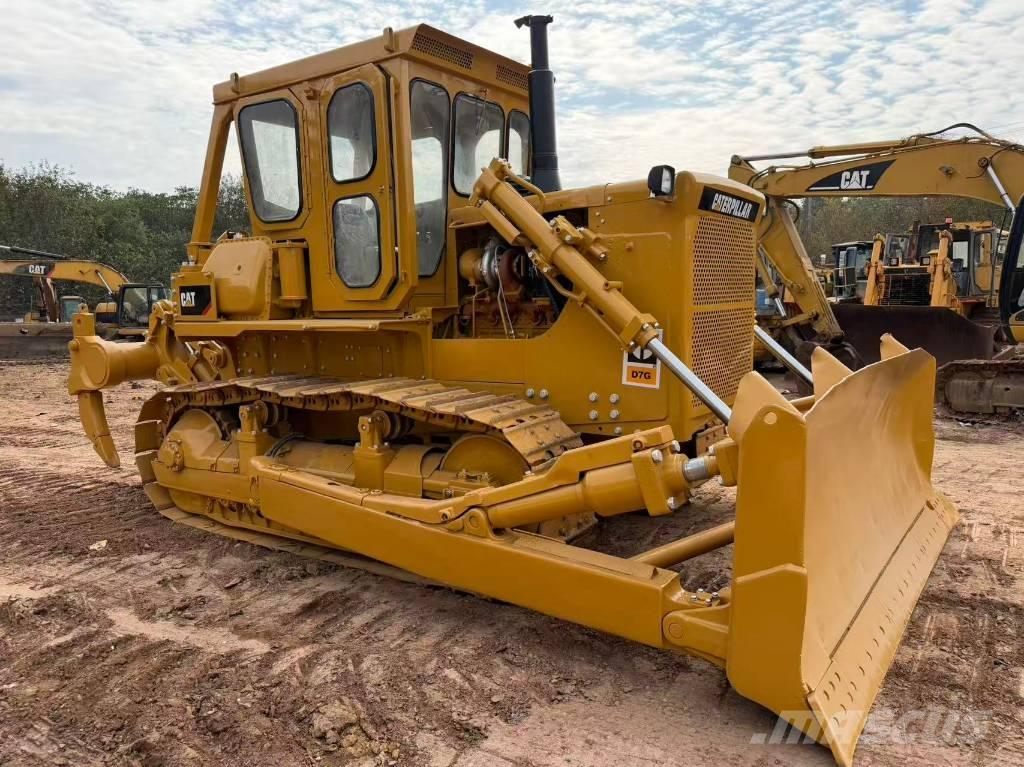 CAT D7G Crawler dozers