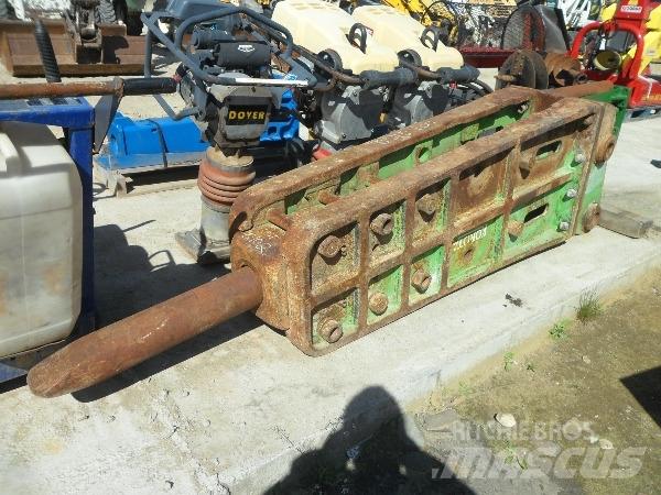 Korota 2T Backhoes