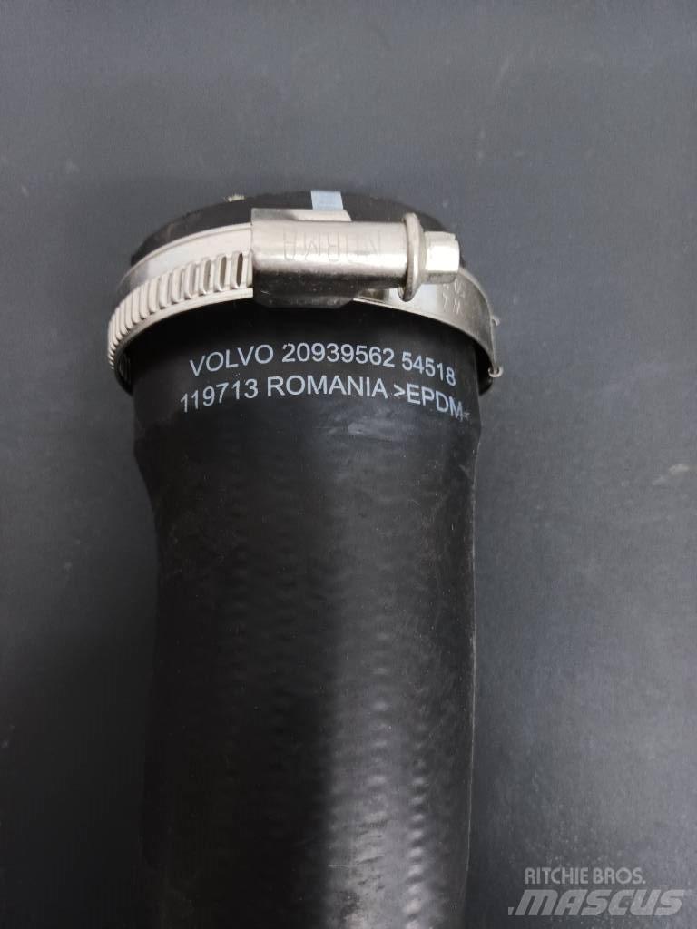 Volvo PIPE 20939562 Engines