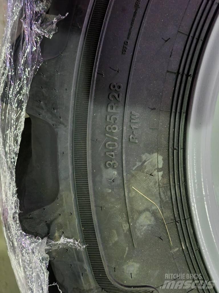 Alliance Agristar II Tyres, wheels and rims