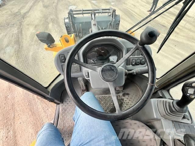 Volvo L 30 G Wheel loaders