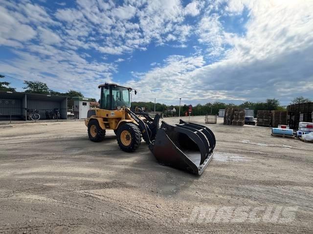 Volvo L 30 G Wheel loaders