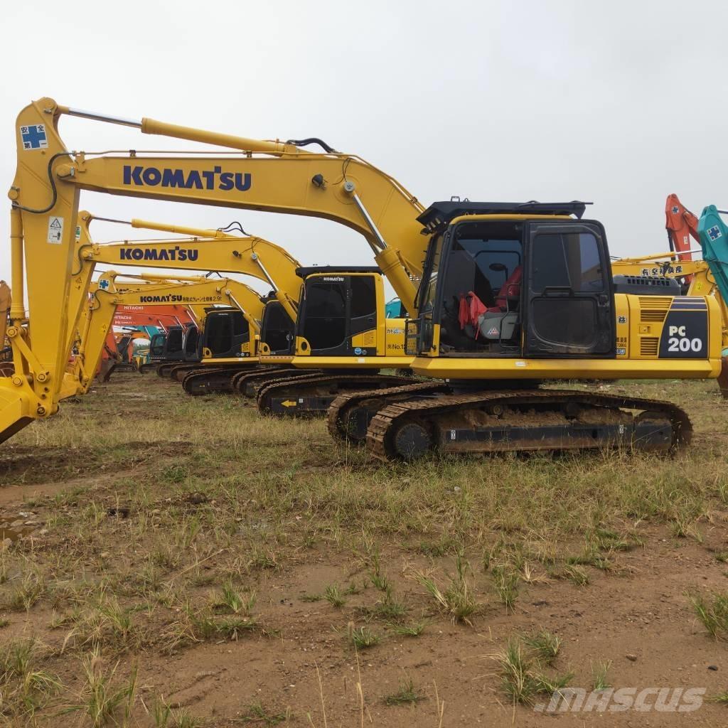 Komatsu PC200-8 Crawler excavators