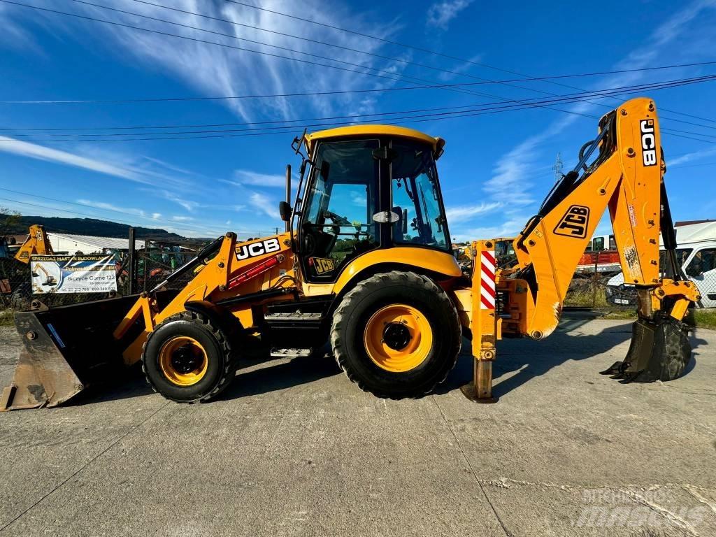 JCB 3CX Backhoe