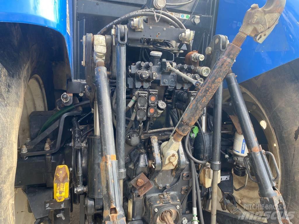 New Holland T 7.235 Tractors
