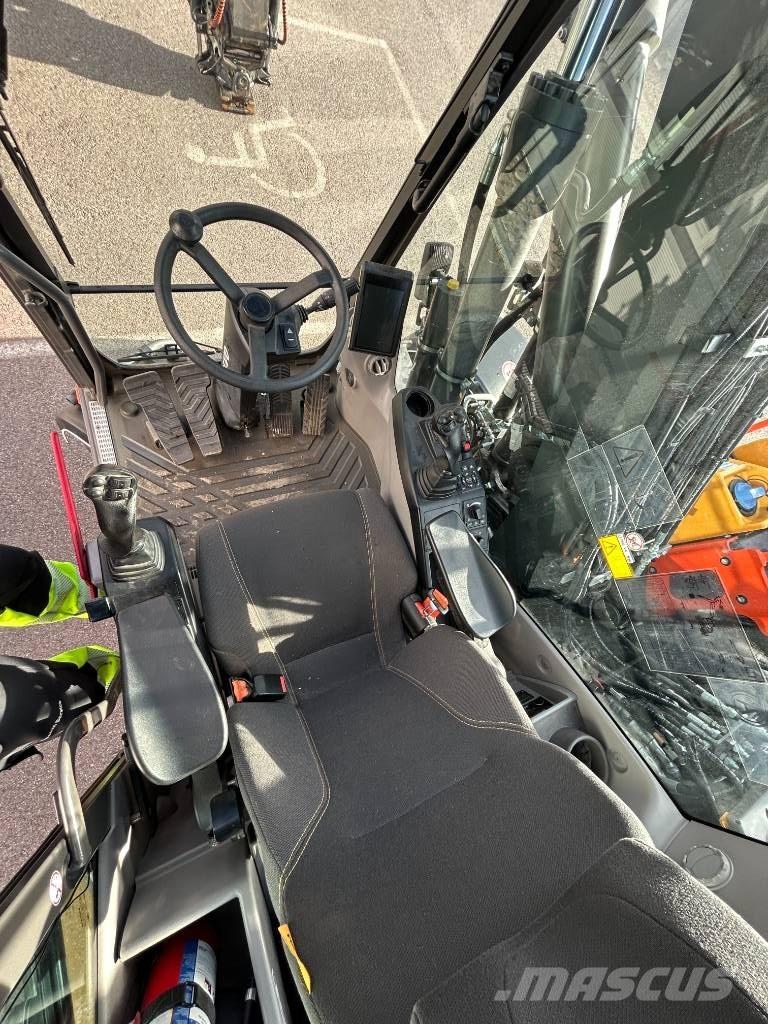 Volvo EWR130E Wheeled excavators