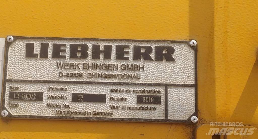 Liebherr LR 1400-2 Track mounted cranes