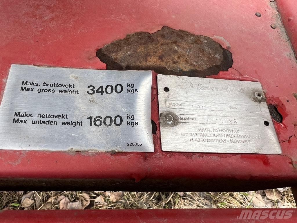 Kverneland UN 7517 Wrappers