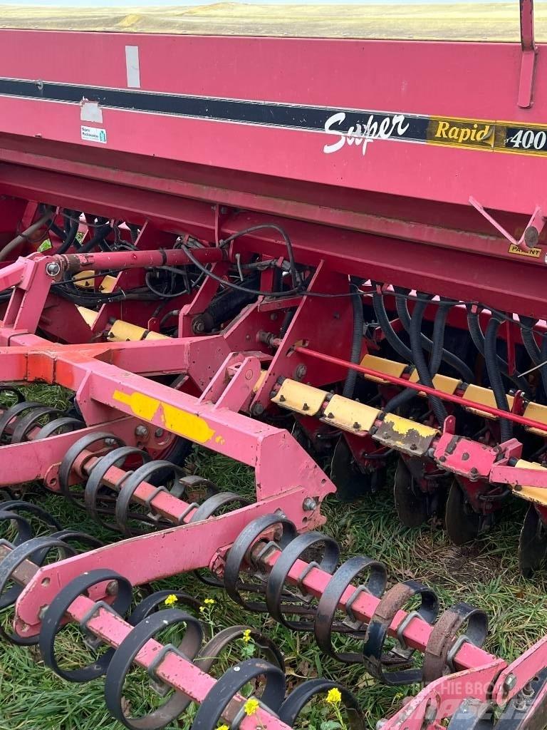 Väderstad Rapid400C Combination drills
