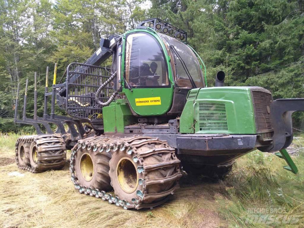 John Deere 810 E Forwarders