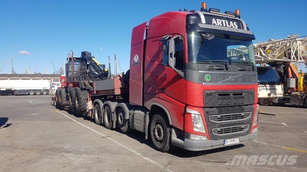 Komatsu 855 Forwarders