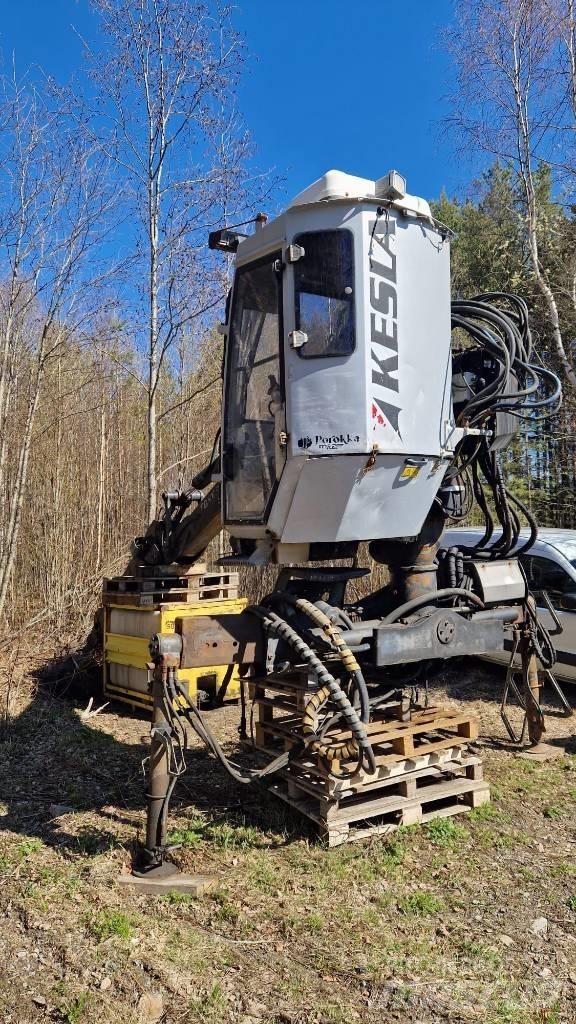 Kesla 2110 Timber cranes