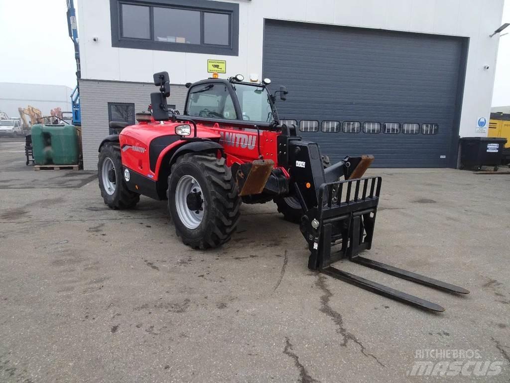Manitou MT1033 Telescopic handlers