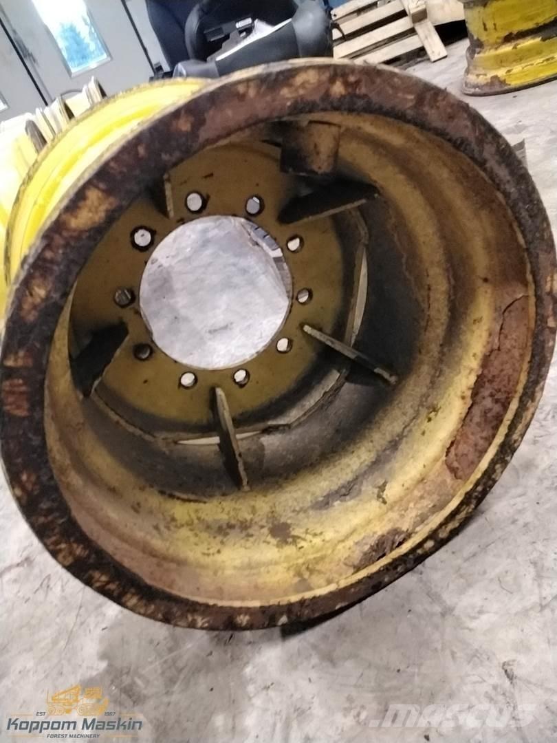 Ösa 250 20x26,5 Tyres, wheels and rims