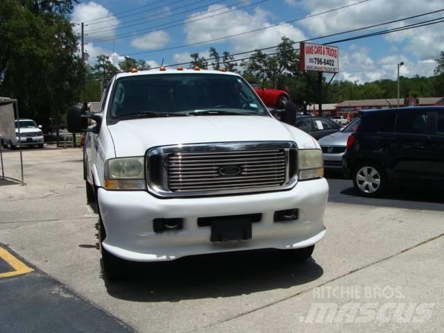 Ford F550 Flatbed / Dropside trucks