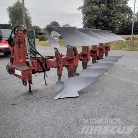 Naud RX409 Reversible ploughs