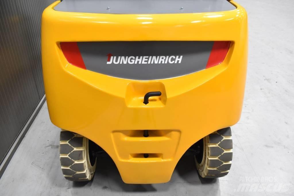 Jungheinrich EFG 540 Electric forklift trucks