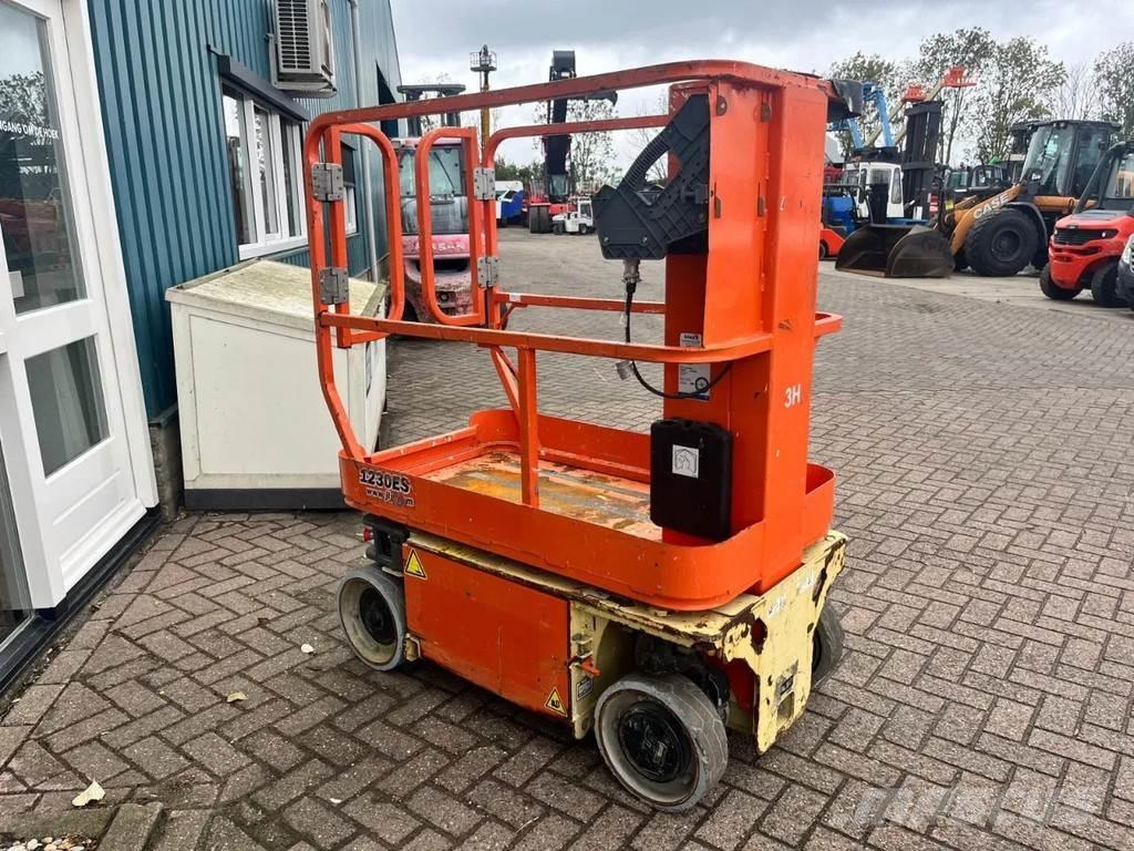 JLG 1230ES Telescopic boom lifts