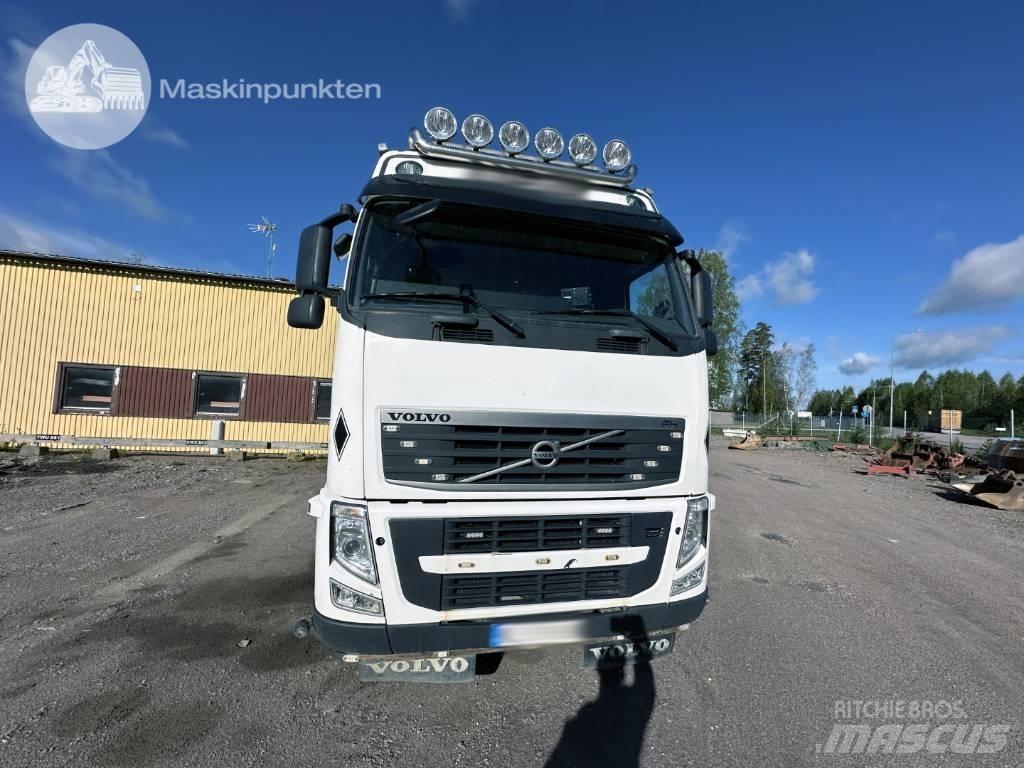Volvo FH 500 Hook lift trucks