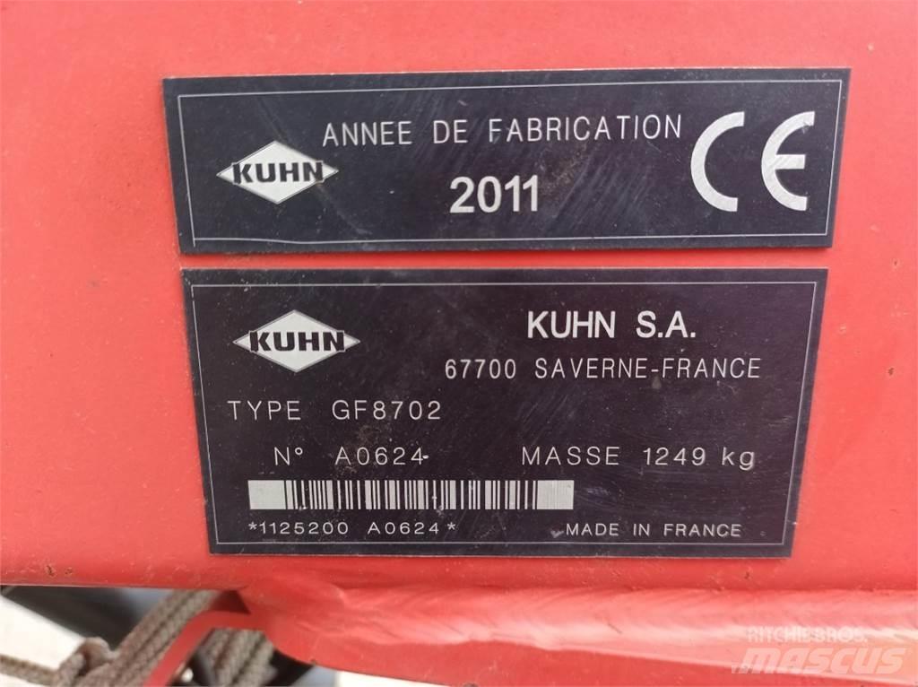 Kuhn GF 8702 Farm machinery