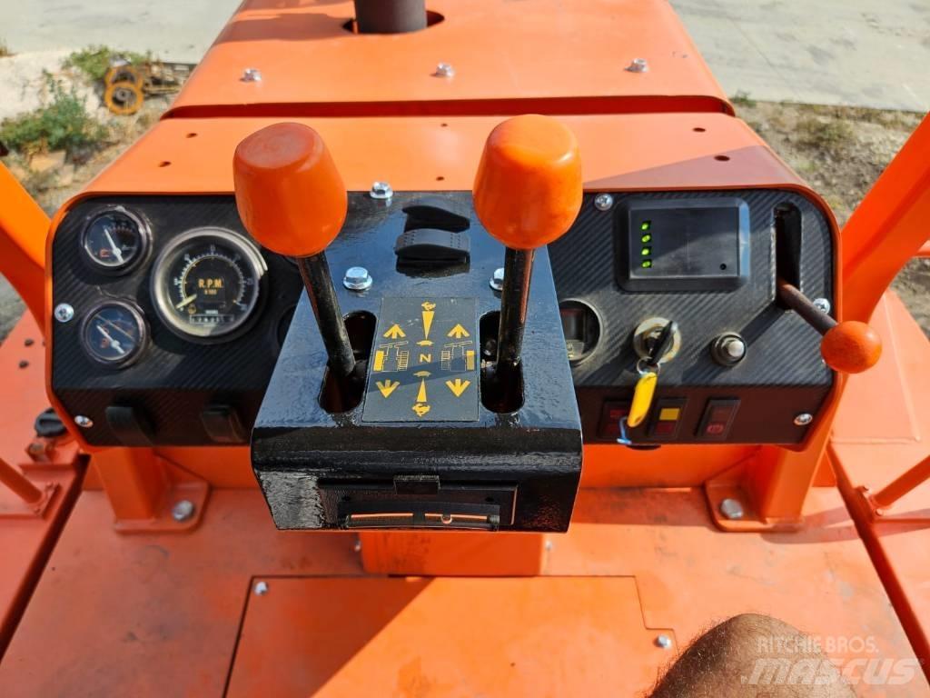 Ditch Witch HT 150 Trenchers