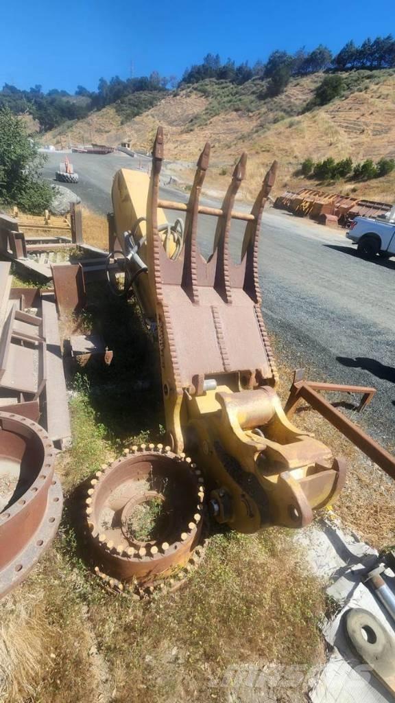 CAT 330 CL Crawler excavators