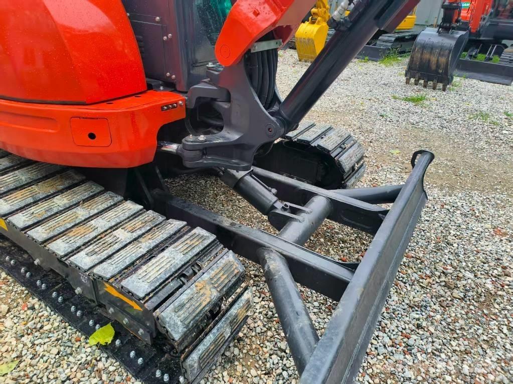Kubota U 55-4 Mini excavators < 7t (Mini diggers)