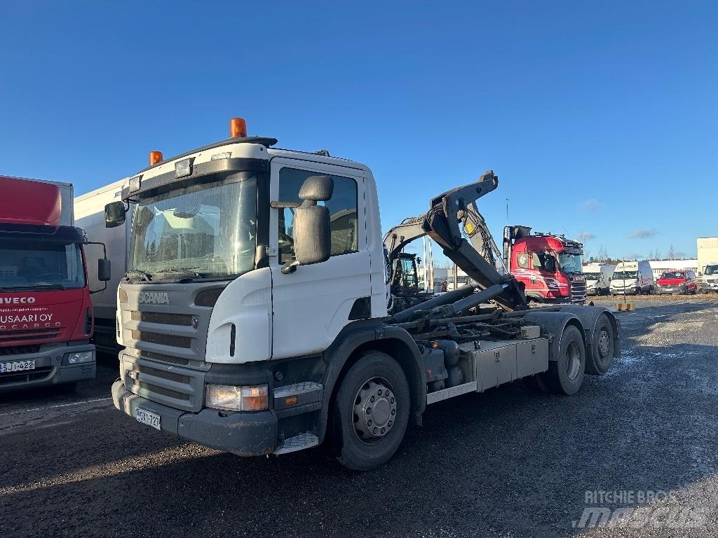 Scania P420 Hook lift trucks