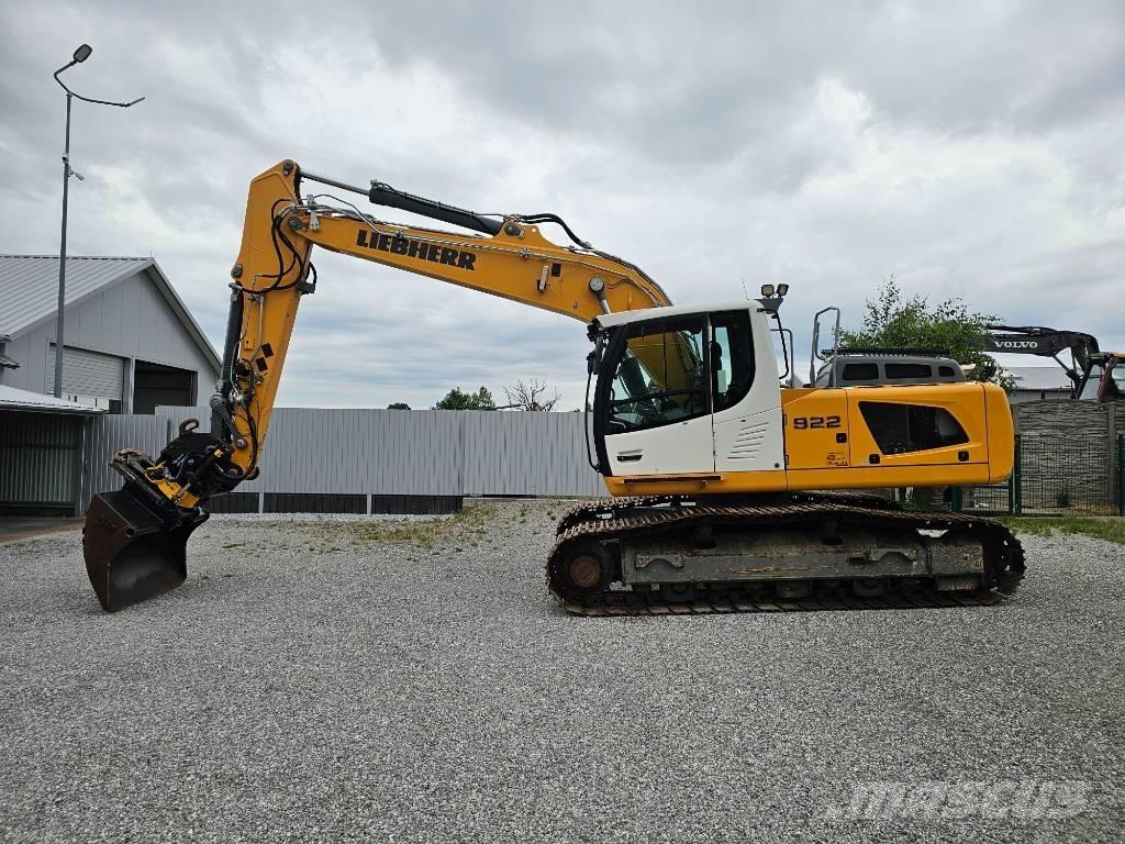 Liebherr R 922 Crawler excavators