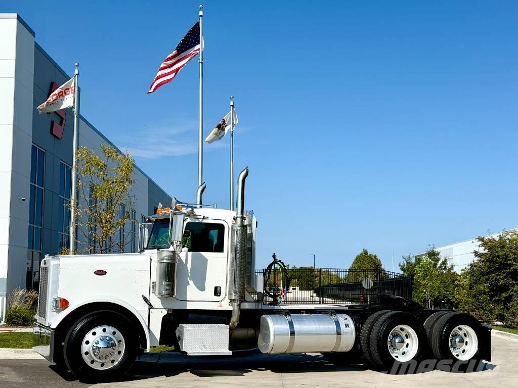 Peterbilt 379 X Prime Movers