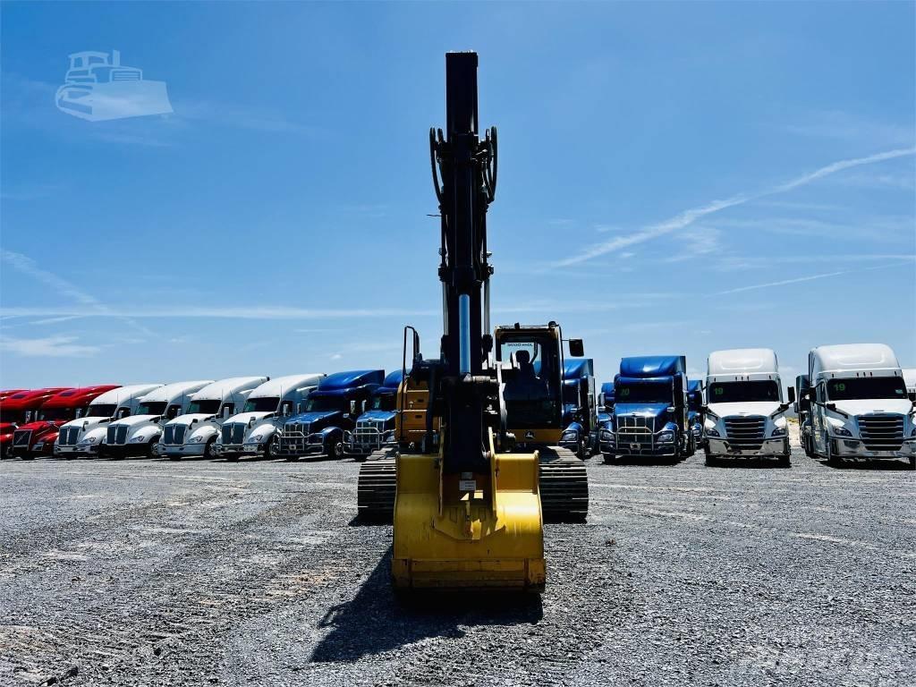 DEERE 210G LC Crawler excavators
