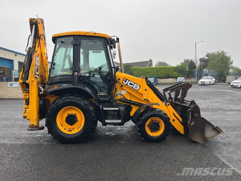 JCB 3CX Backhoe