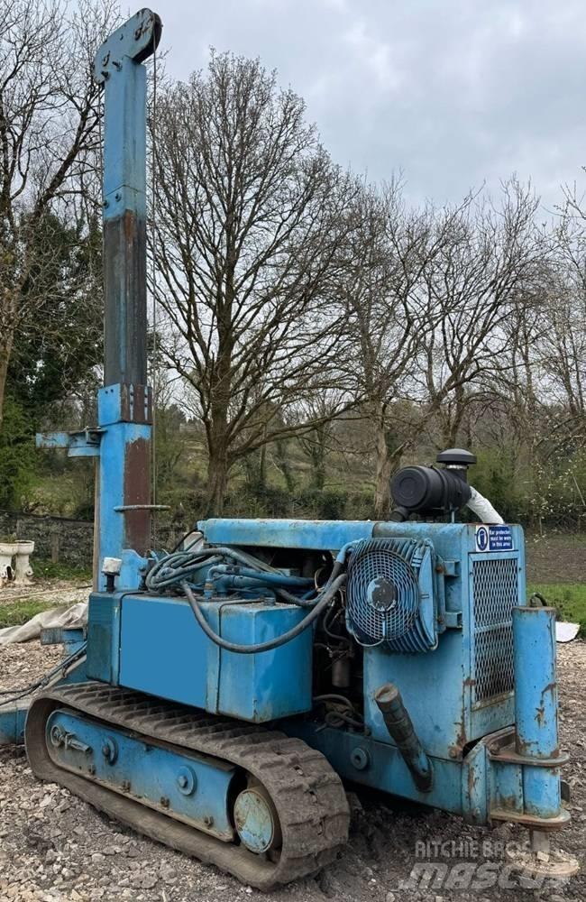 Bauer BG24 Drilling rigs
