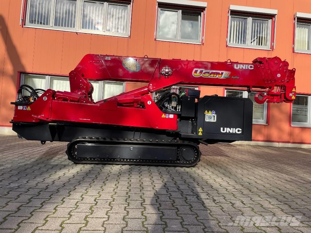 Unic URW-546 Track mounted cranes
