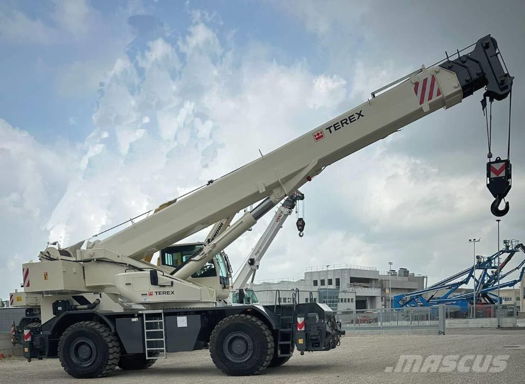 Terex Quadstar 1075 Rough terrain cranes