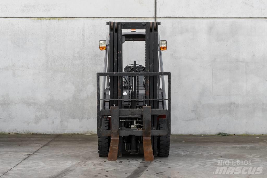 Manitou MI 25 D Diesel trucks