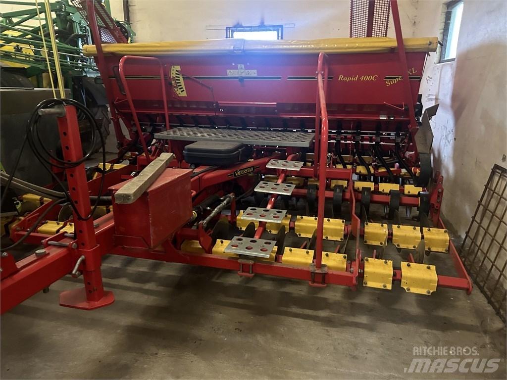 Väderstad Rapid400C Drills