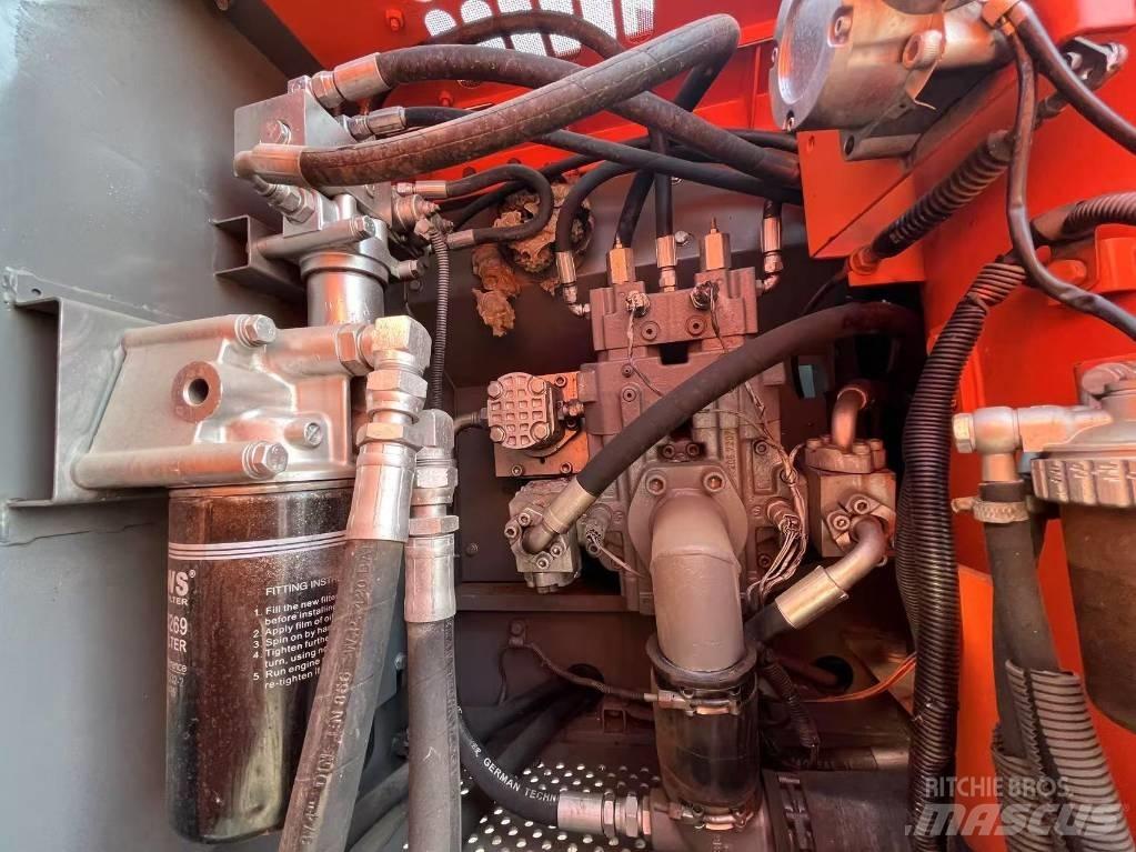 Hitachi ZX 160 Crawler excavators