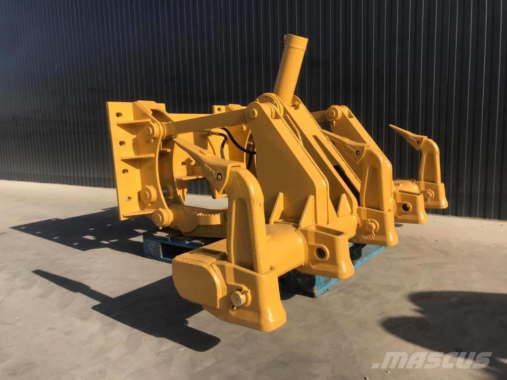 Volvo G960 Scarifiers
