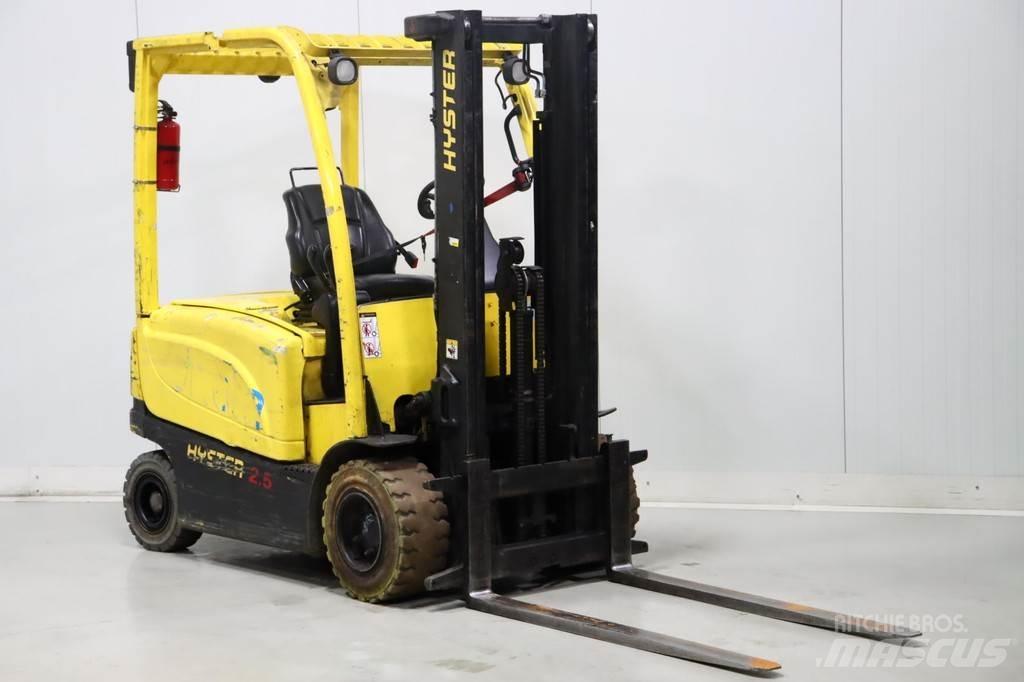 Hyster J2.5XN Electric forklift trucks